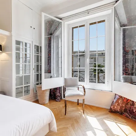 Appartamento Est5 - Luxurious In - Ac